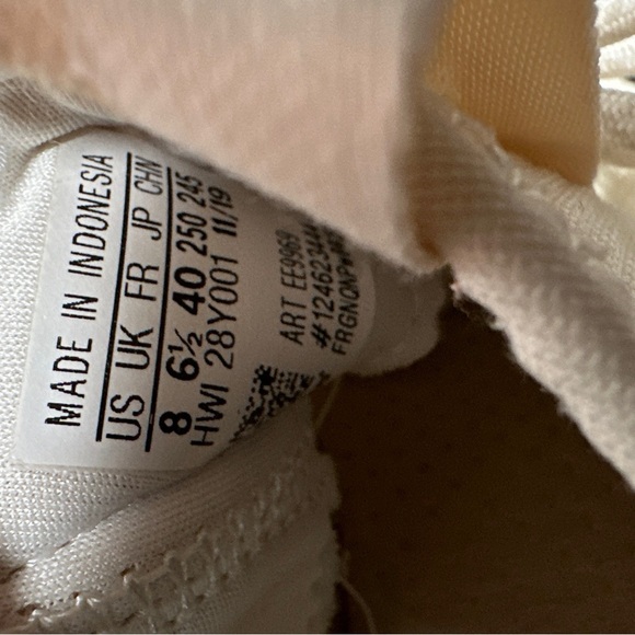 Adidas Cloudfoam Running Shoes HWI 28Y001 Size 8 Women’s Off White/silver - Picture 11 of 11